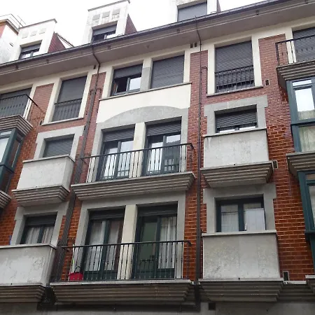 Apartamento De La Casona De Riomera Oviede Extérieur photo