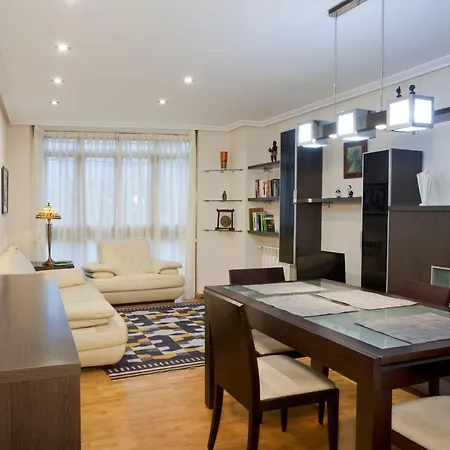 Apartamento De La Casona De Riomera Oviede Extérieur photo